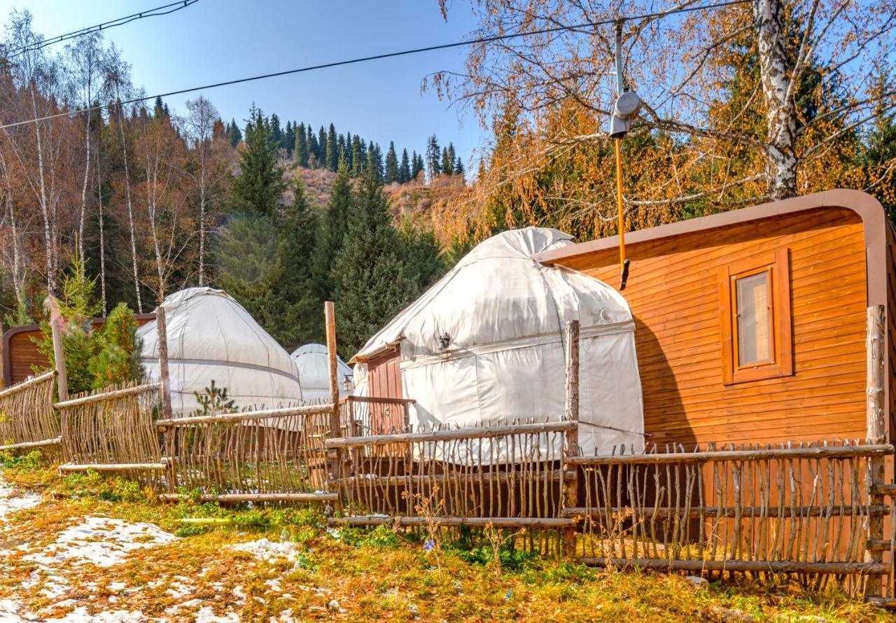 Oi-Qaragai Mountain Resort Besqaynar Exterior photo